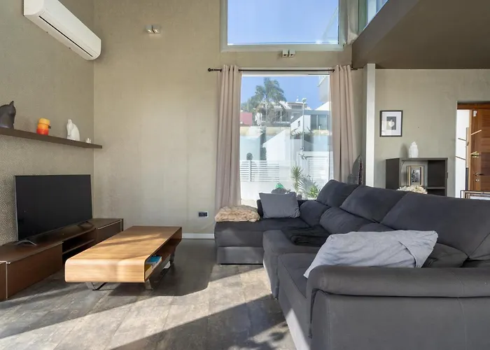 Descubre Villa Oasis - Confort, Diseno Y Naturaleza A Un Paso De Valencia